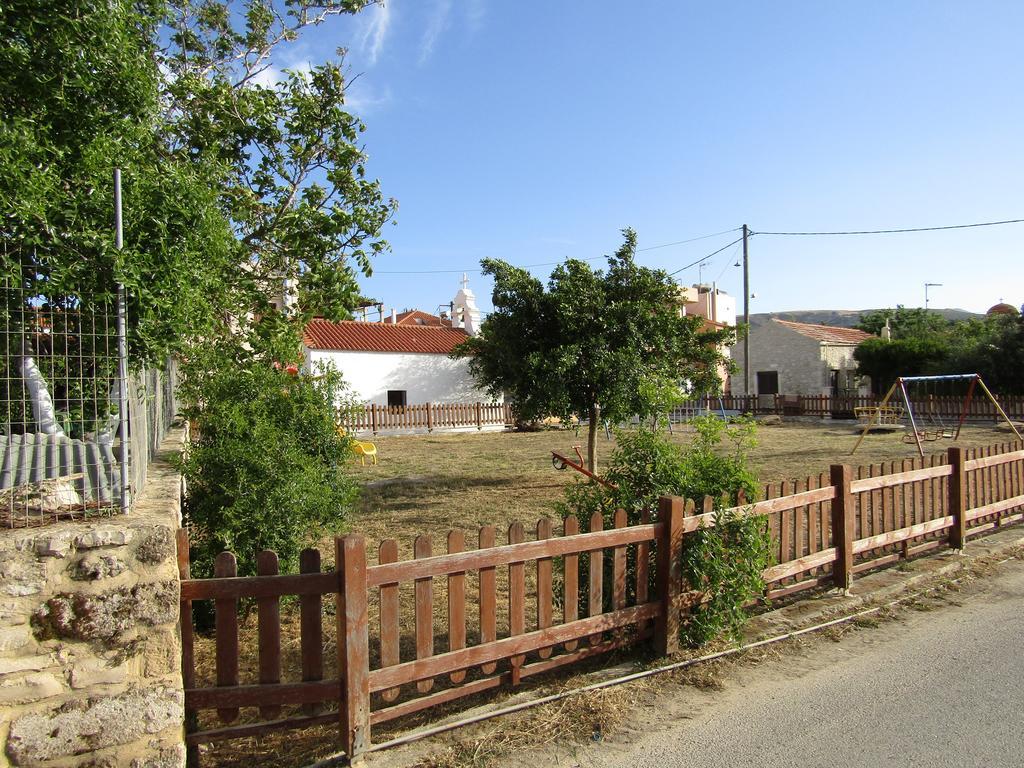 Vila Theanos House Pigí Exteriér fotografie