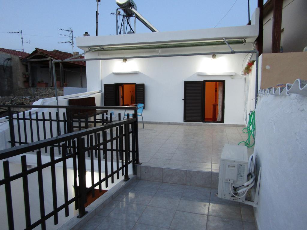 Vila Theanos House Pigí Exteriér fotografie